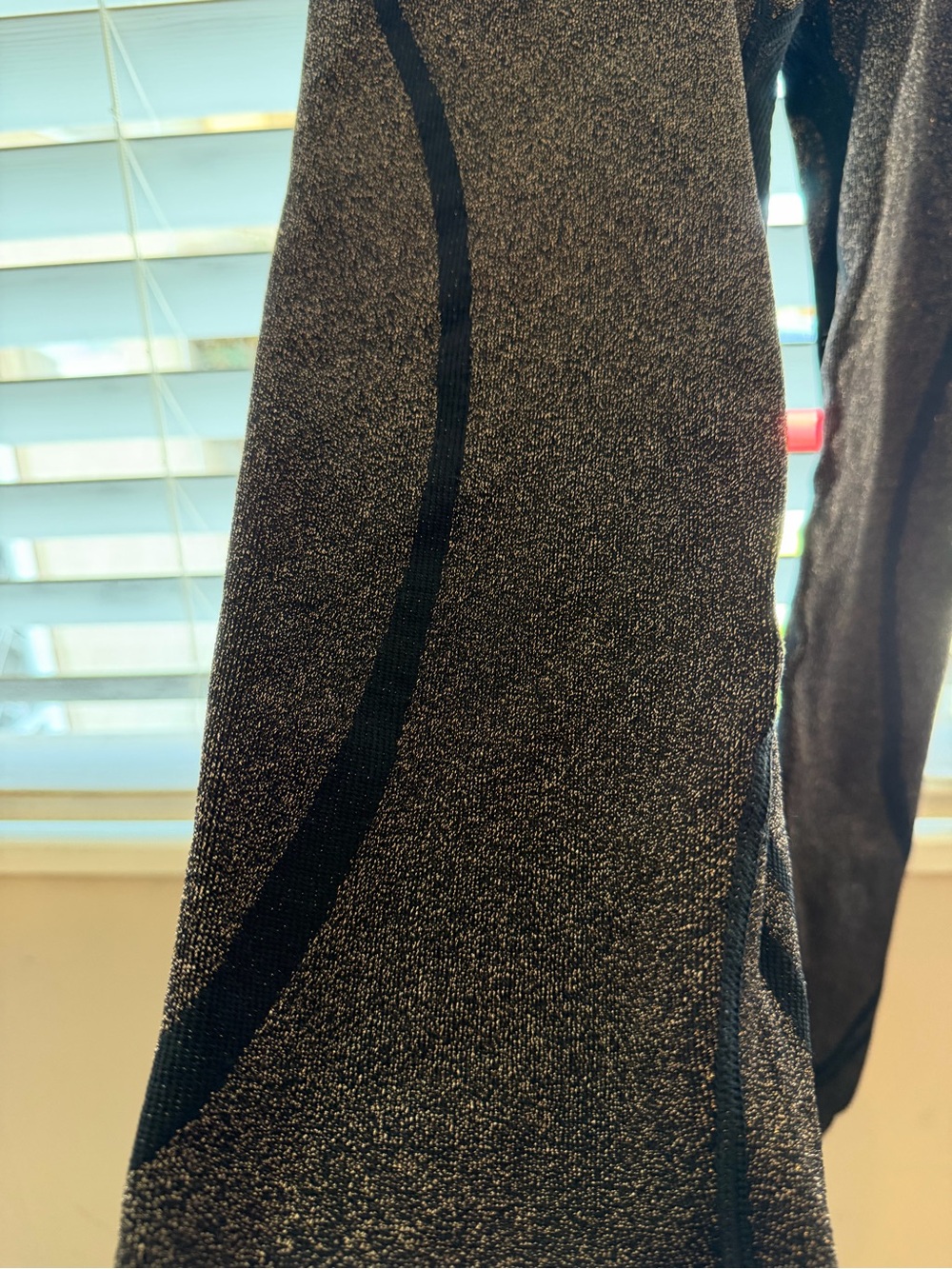 Victorias Secret Womens Metallic Seamless Contour Leggings Grey Black Medium - Picture 8 of 10
